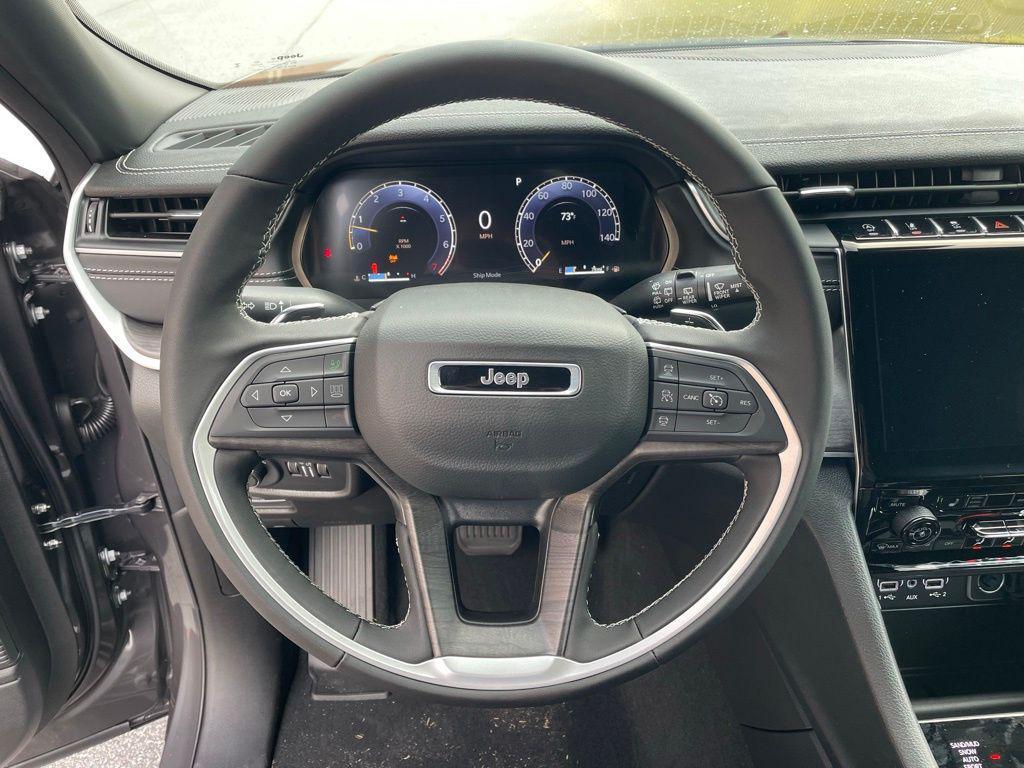 new 2025 Jeep Grand Cherokee L car, priced at $43,186