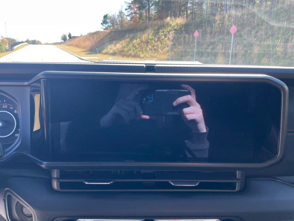 new 2025 Jeep Wrangler car, priced at $59,939