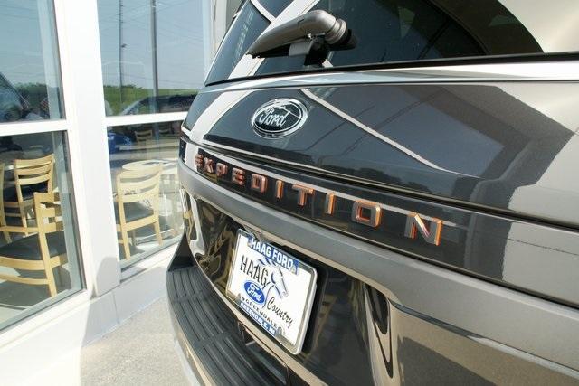 new 2024 Ford Expedition car, priced at $73,682