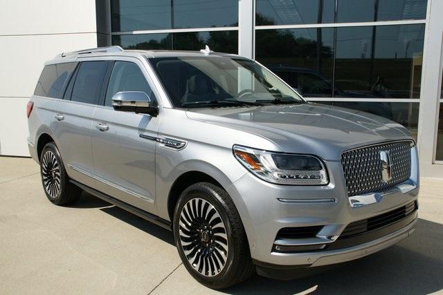 used 2021 Lincoln Navigator car, priced at $69,189