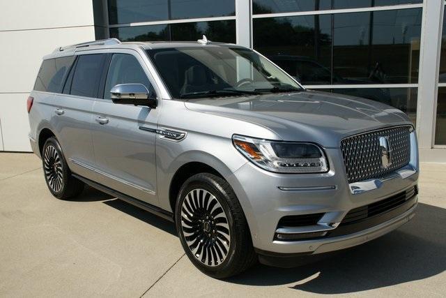 used 2021 Lincoln Navigator car, priced at $69,189