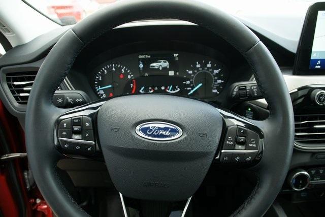 used 2022 Ford Escape car, priced at $25,925