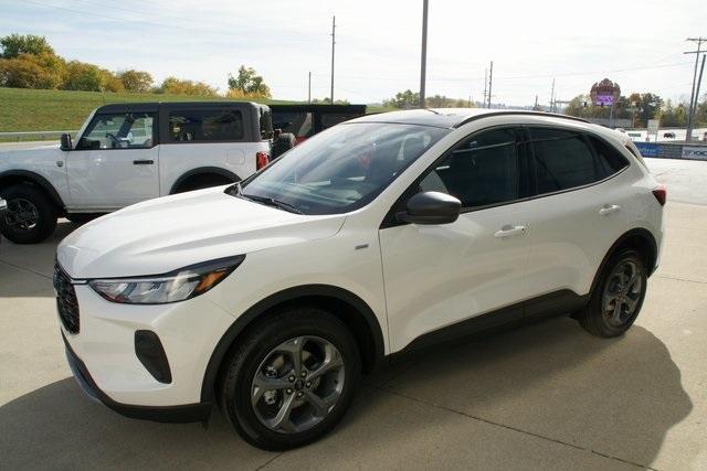 new 2025 Ford Escape car, priced at $33,997