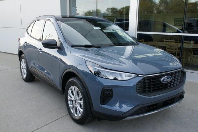 new 2025 Ford Escape car, priced at $31,968