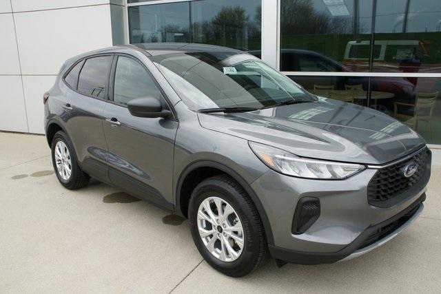 new 2025 Ford Escape car, priced at $29,948