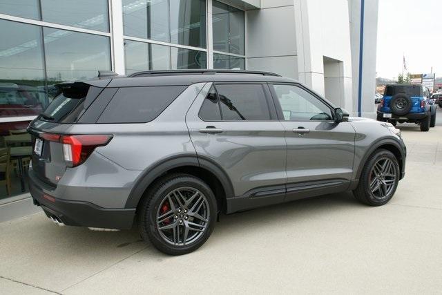 new 2025 Ford Explorer car, priced at $60,800