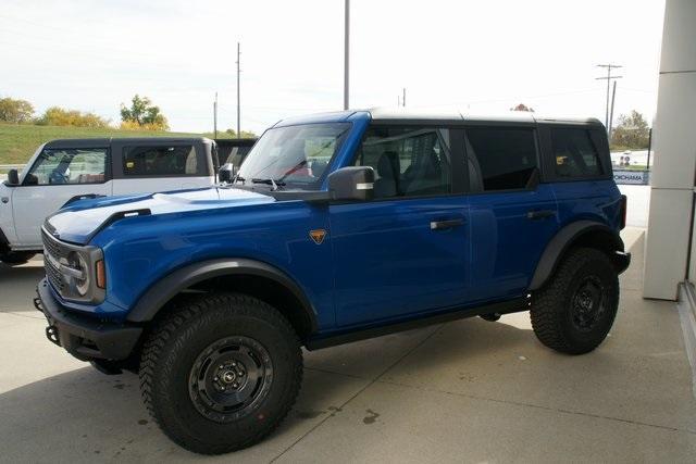 new 2024 Ford Bronco car, priced at $62,702