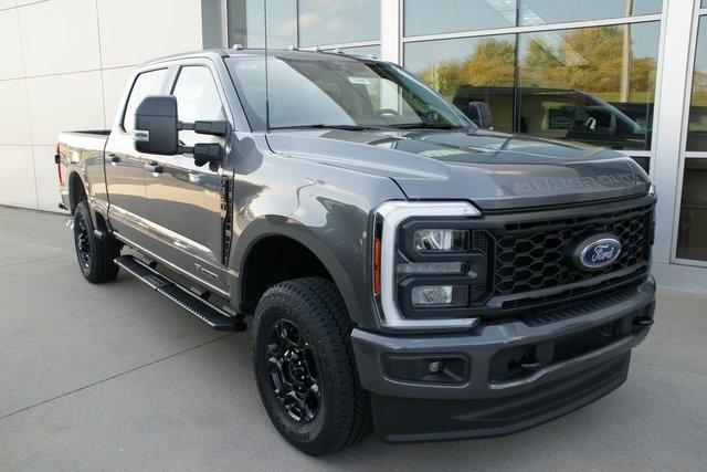 new 2024 Ford F-350 car, priced at $65,401