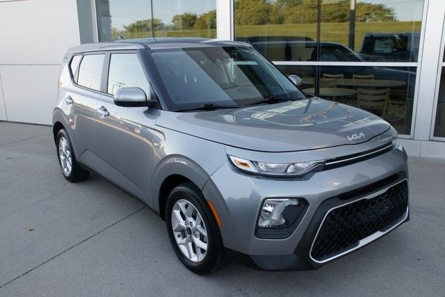 used 2022 Kia Soul car, priced at $15,564