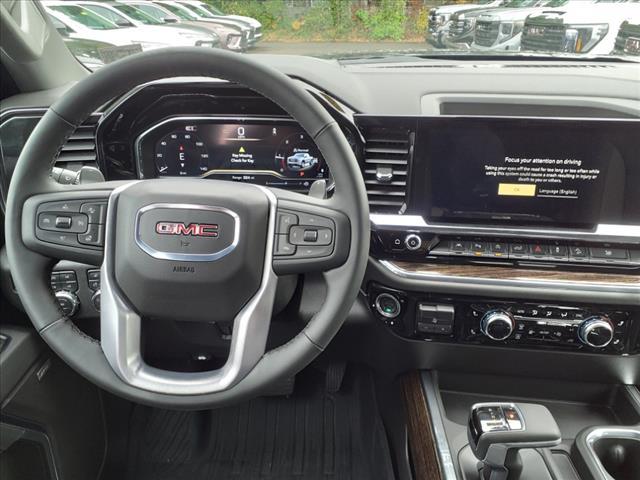 new 2025 GMC Sierra 1500 car, priced at $65,495