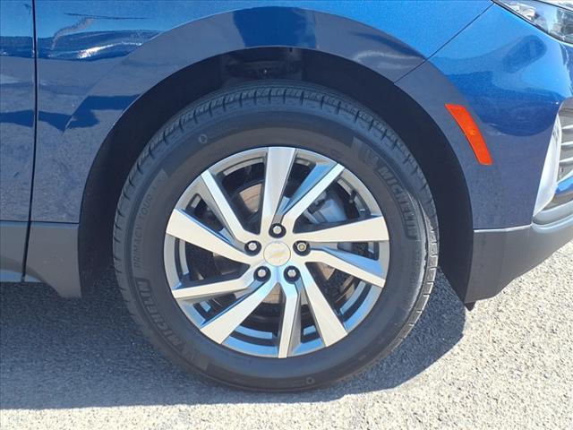 used 2022 Chevrolet Equinox car, priced at $25,900