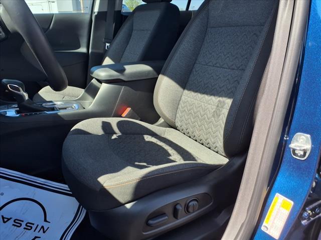 used 2022 Chevrolet Equinox car, priced at $25,900