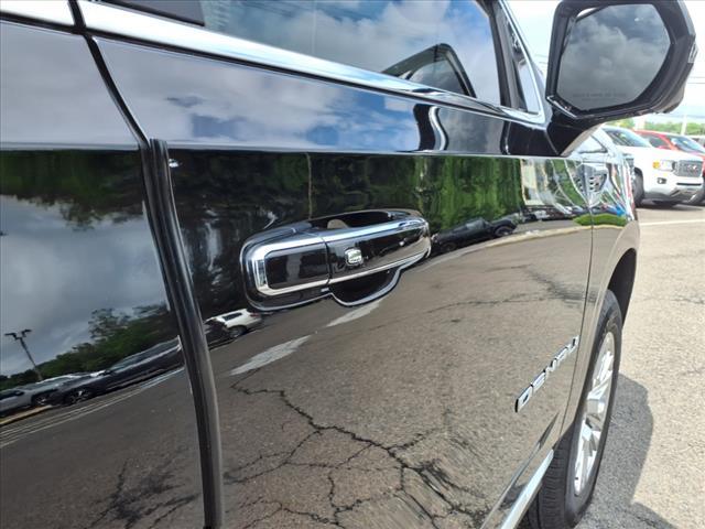 used 2025 GMC Yukon XL car, priced at $88,750