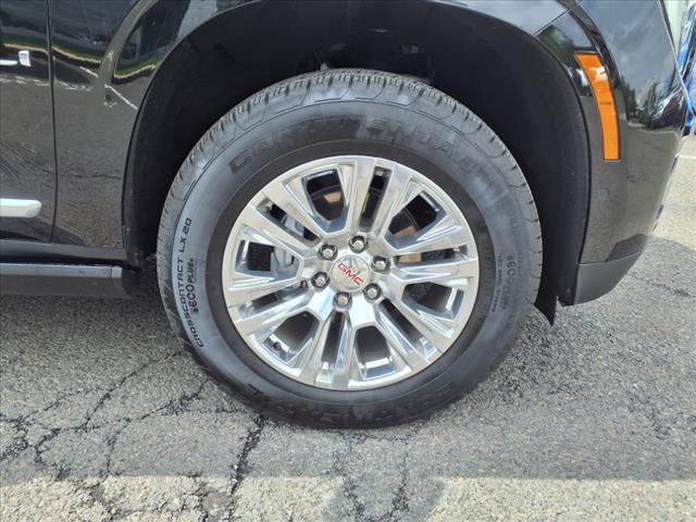 used 2025 GMC Yukon XL car, priced at $88,750