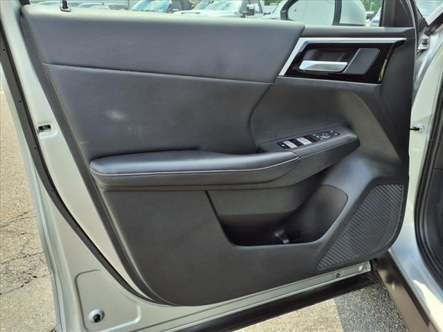 used 2024 Mitsubishi Outlander car, priced at $28,750