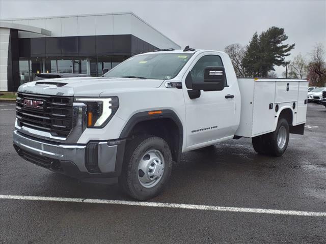 new 2024 GMC Sierra 3500 car, priced at $52,553