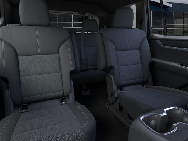 new 2025 GMC Acadia car, priced at $45,015