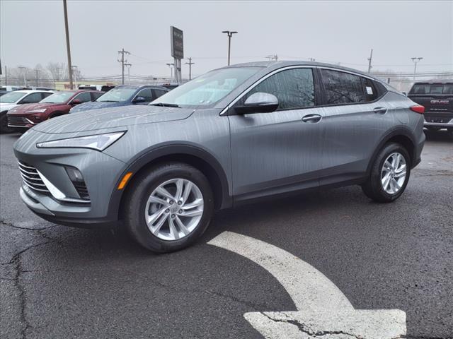 new 2025 Buick Envista car, priced at $25,885