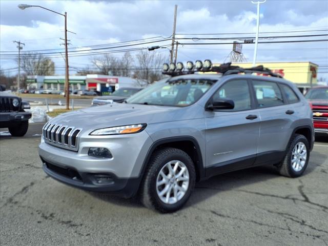 used 2015 Jeep Cherokee car, priced at $13,350