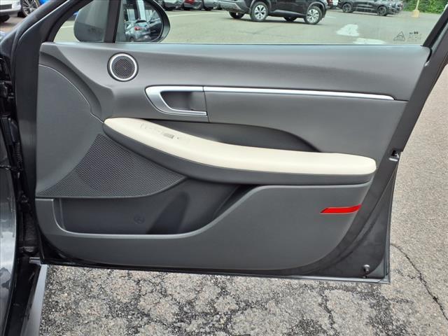 used 2022 Hyundai Sonata Hybrid car, priced at $21,000