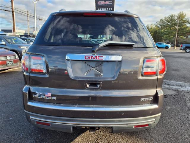 used 2015 GMC Acadia car, priced at $13,500