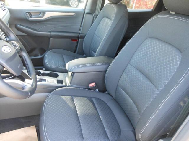 new 2024 Ford Escape car, priced at $30,645