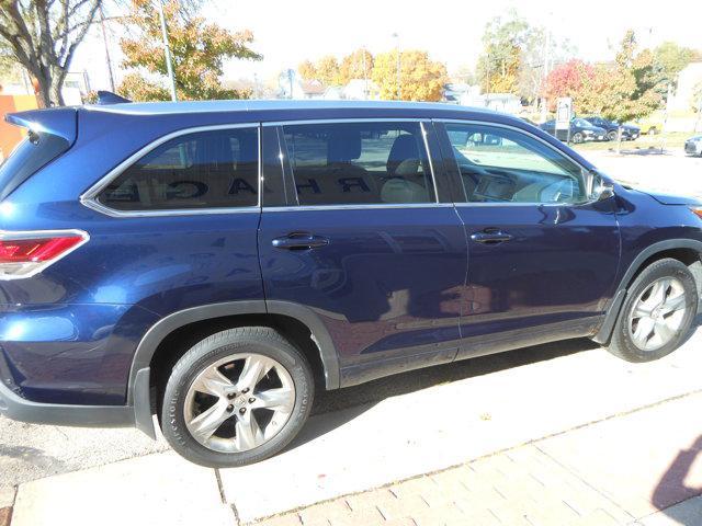 used 2015 Toyota Highlander car