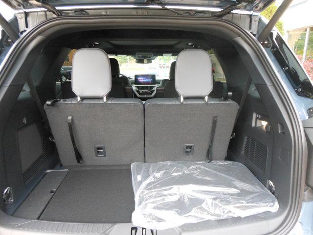 new 2025 Ford Explorer car, priced at $52,020