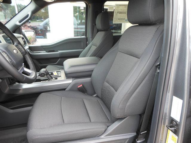 new 2025 Ford F-150 car, priced at $61,320