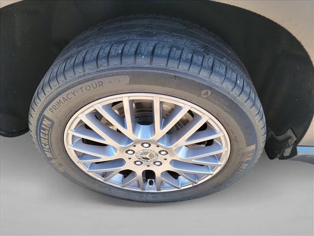 used 2022 Mercedes-Benz GLE 450 car, priced at $44,992