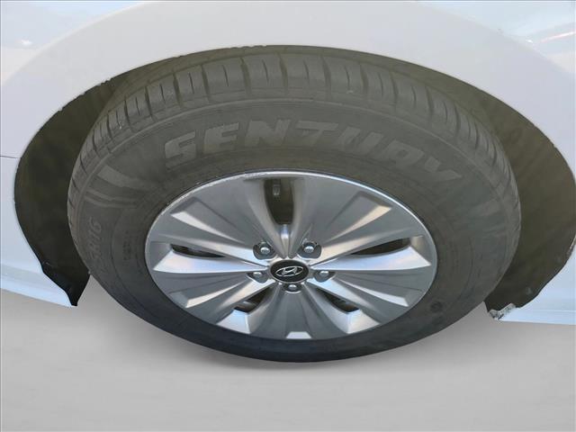 used 2018 Hyundai Sonata Hybrid car, priced at $12,995