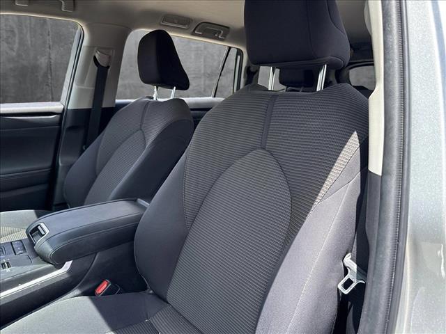 used 2022 Toyota Highlander car, priced at $27,991