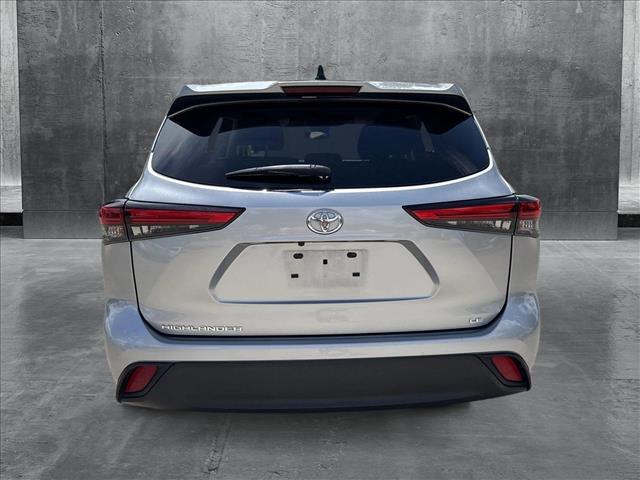 used 2022 Toyota Highlander car, priced at $27,991
