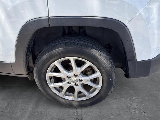 used 2017 Jeep Cherokee car, priced at $12,990
