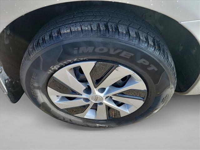 used 2014 Nissan Rogue Select car, priced at $7,991