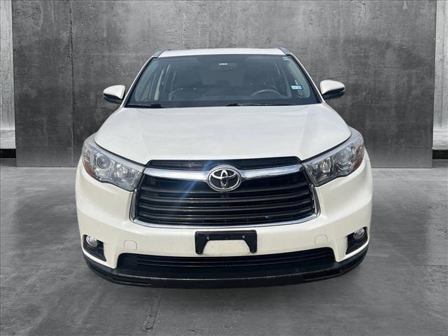 used 2016 Toyota Highlander car, priced at $17,991