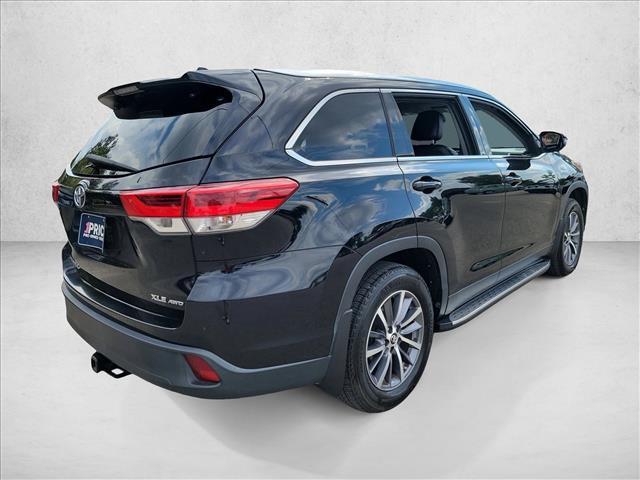 used 2019 Toyota Highlander car, priced at $27,492