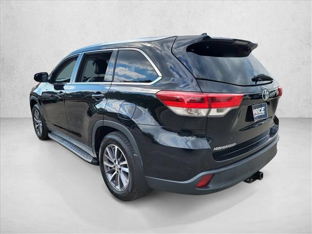 used 2019 Toyota Highlander car, priced at $27,492