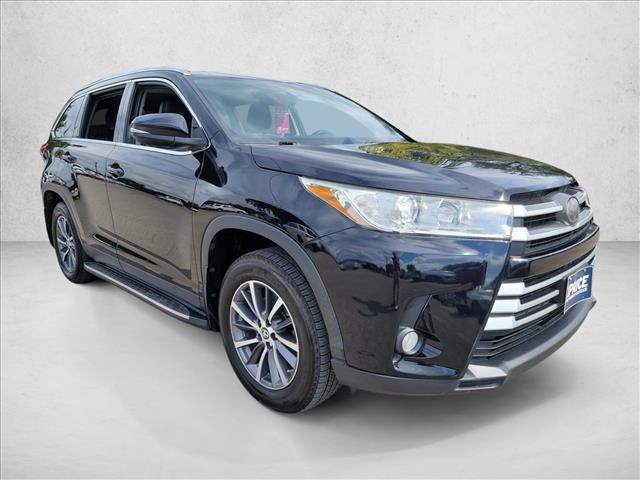 used 2019 Toyota Highlander car, priced at $27,492