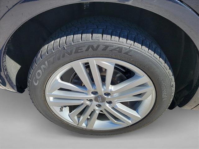 used 2018 Audi Q5 car, priced at $17,811