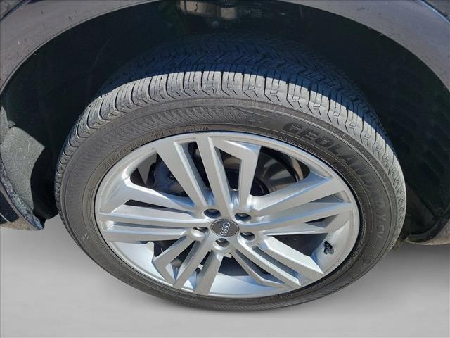 used 2018 Audi Q5 car, priced at $17,811