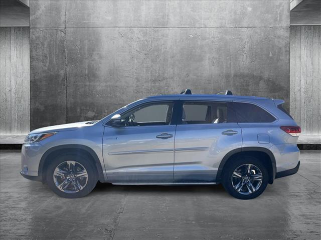 used 2019 Toyota Highlander Hybrid car, priced at $34,995