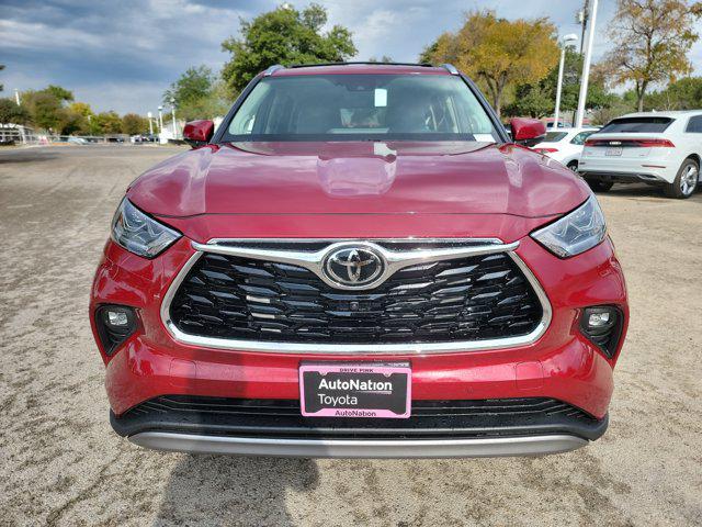 new 2026 Toyota Highlander car, priced at $56,879