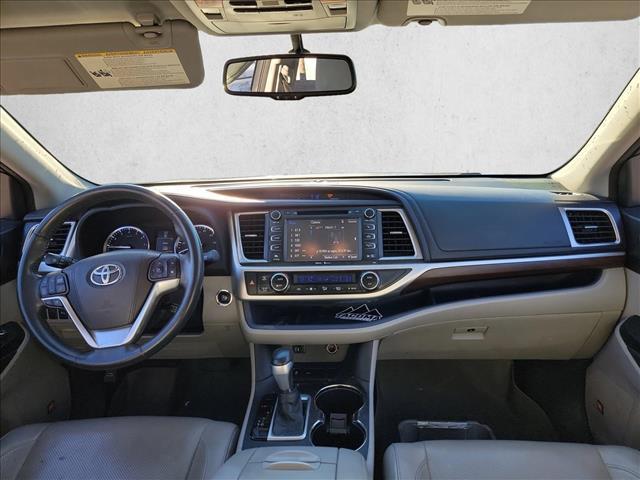 used 2015 Toyota Highlander car, priced at $14,991