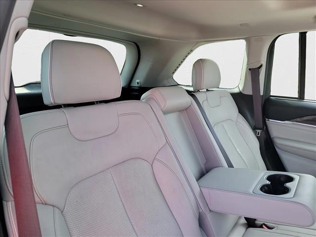 used 2022 Jeep Grand Cherokee car, priced at $29,996