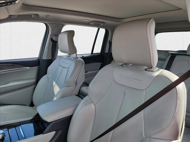 used 2022 Jeep Grand Cherokee car, priced at $29,996