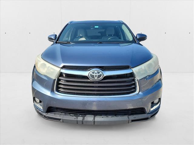used 2015 Toyota Highlander car, priced at $13,995