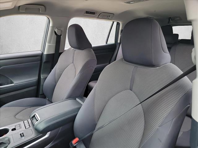 used 2022 Toyota Highlander car, priced at $28,360