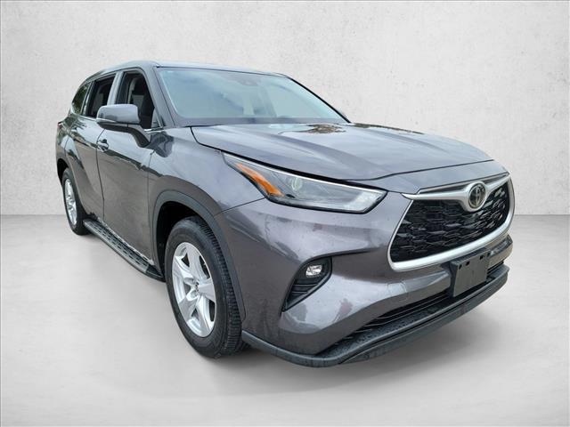 used 2022 Toyota Highlander car, priced at $28,360