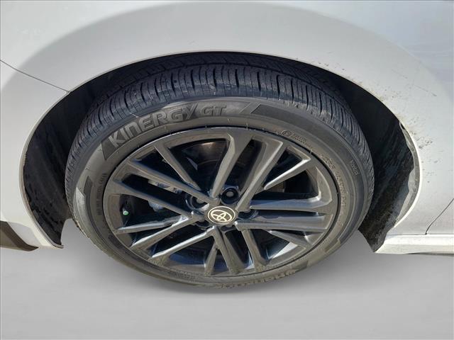 used 2025 Toyota Camry car, priced at $27,991